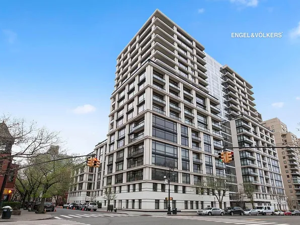 170 East End Avenue image 26 of 26