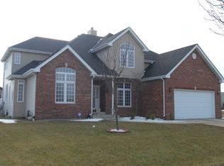 922 W Westgate Dr, Peotone, IL 60468