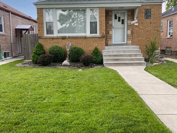 3834 W 81st St, Chicago, IL 60652