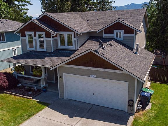 2nd image of 1257 Arrezo Drive
