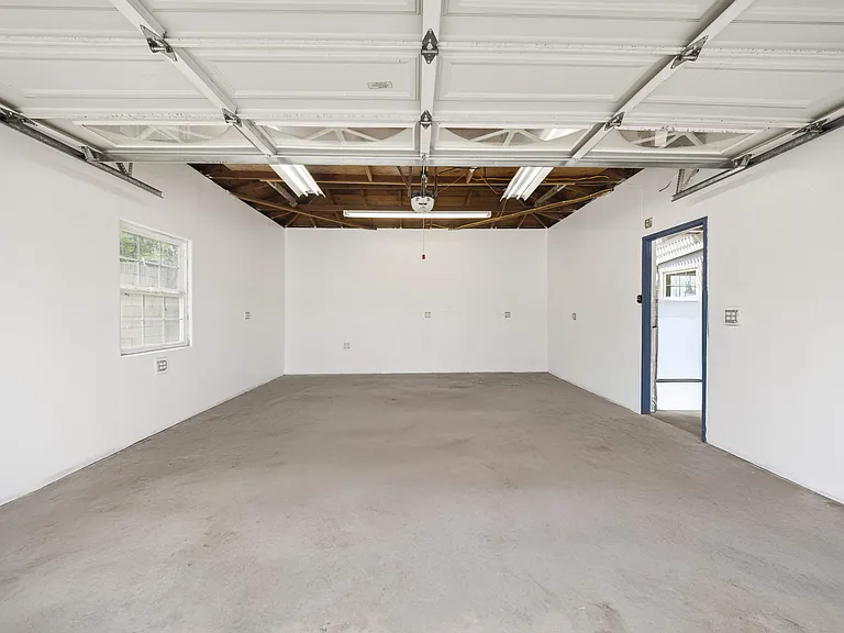350 E Juanita Ave — Photo 7