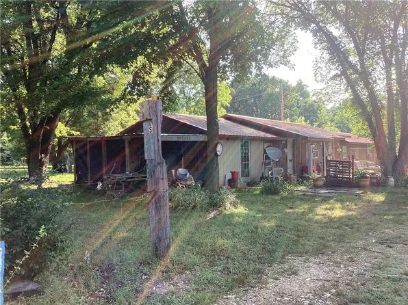 57128 S 690th Rd, Colcord, OK 74338