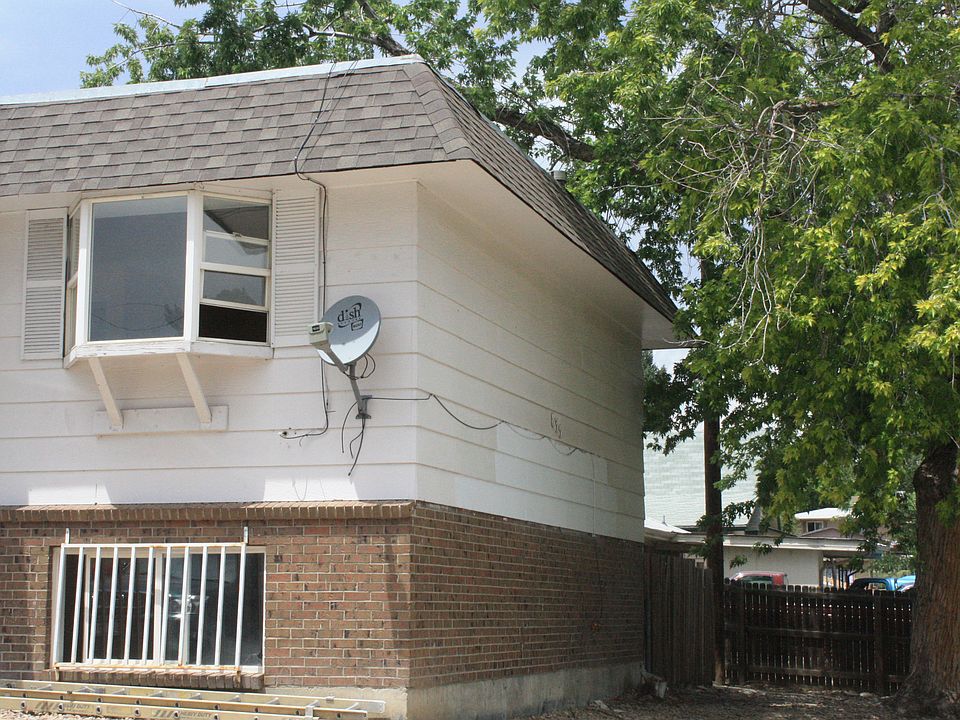2nd image of 835 N Tennyson St
