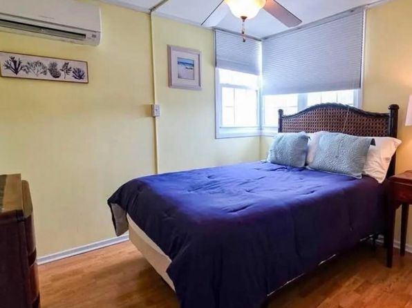 101 Guyer Ave, Lavallette, NJ 08735