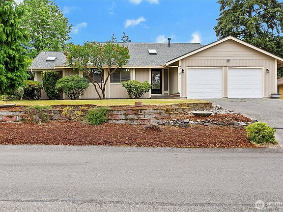 2nd image of 9715 110th Street Ct SW