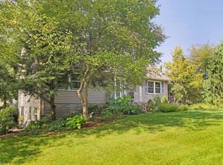 24704 Lepley Rd, Gambier, OH 43022