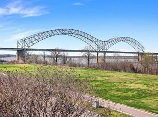 Rivertown On Island, Memphis, TN 38103