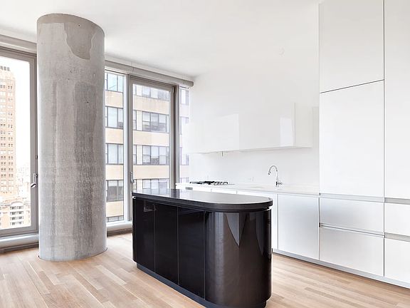 3rd image of 56 Leonard St