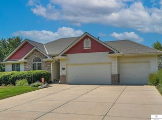 14616 Ernst St, Bennington, NE 68007