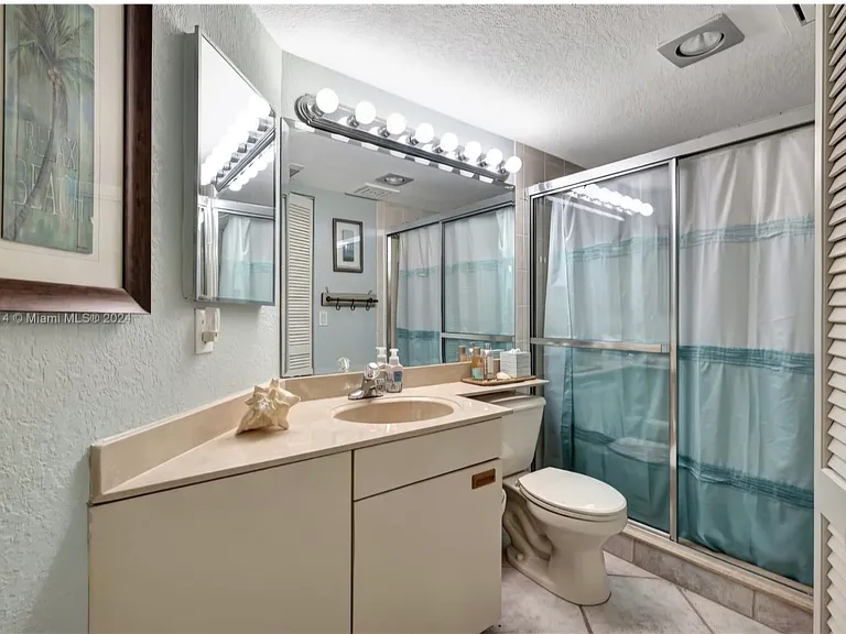9650 S Ocean Dr #1403 — Photo 12