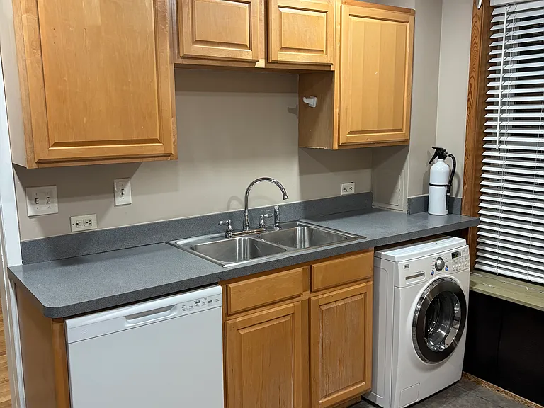 1806 N West St #2 — Photo 6