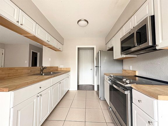2nd image of 8626 Fireside Dr #4
