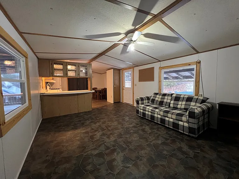 211 Lick Run Rd — Photo 5