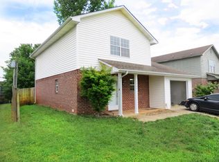 1303 Middlesettlements Rd, Maryville, TN 37801