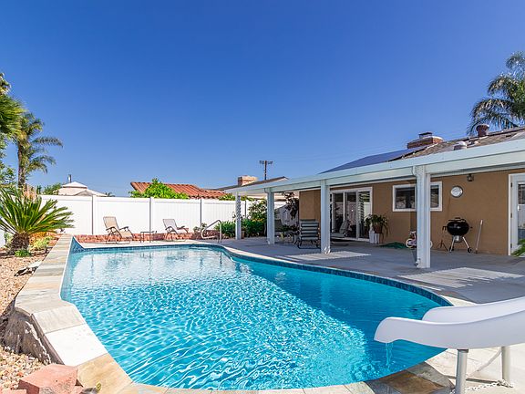 5th image of 1236 Hacienda Dr