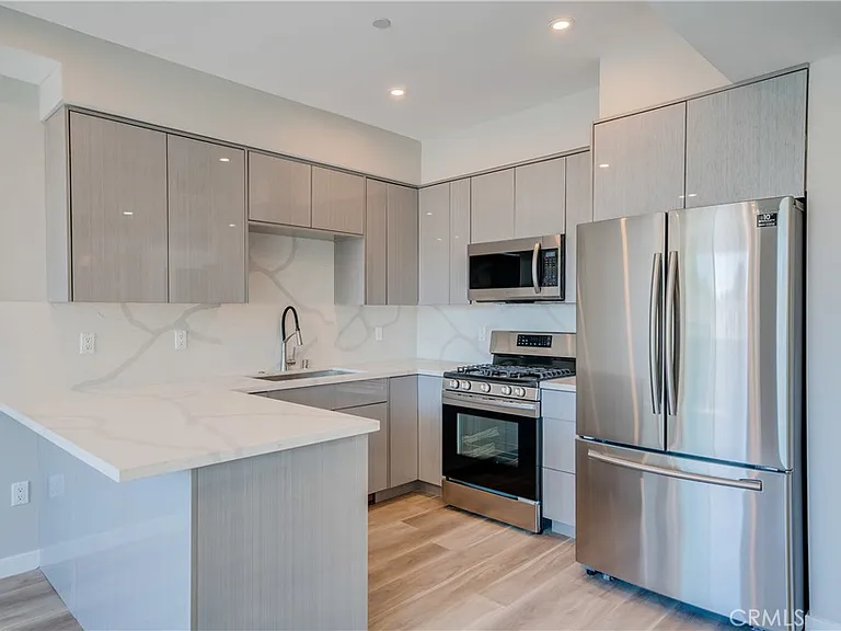 7018 Alabama Ave #203 — Photo 12