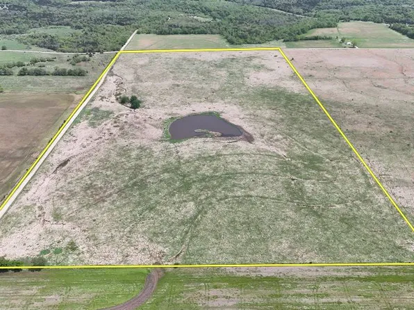 200 & Botkin Rd, Blue Mound, KS 66010