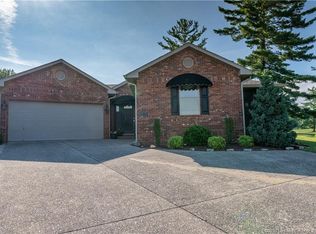 27 Cobblestone Way, Madison, IN 47250