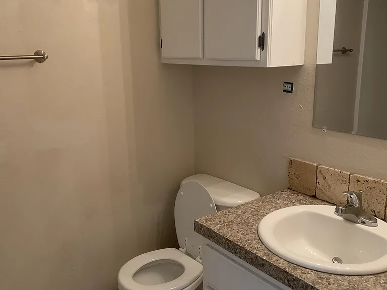 39078 Cedar St — Photo 9