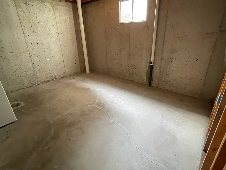 Basement Washroom