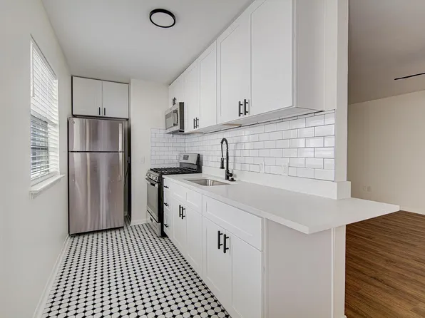 1915 McDuffie St APT 1, Houston, TX 77019