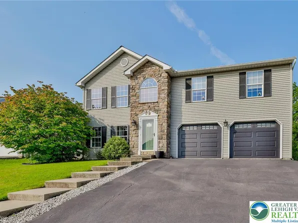 5007 Foxdale Dr, Whitehall, PA 18052