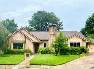 310 Peacedale Ct, Houston, TX 77015
