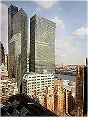 Sold by R New York | media 4