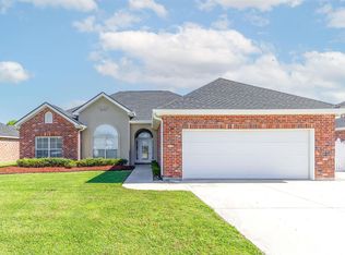 137 Lansdown Dr, Houma, LA 70360