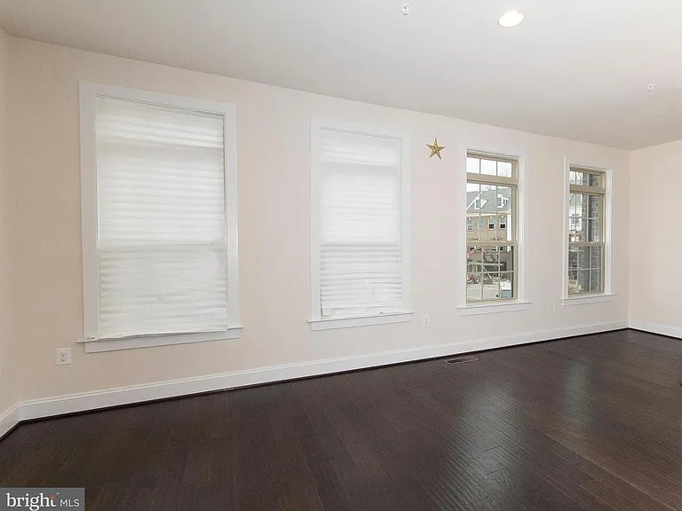 2912 Middleham Ct — Photo 7