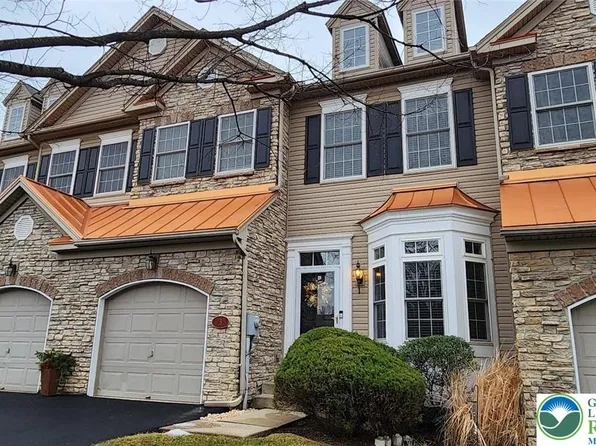 3 Kings Ave, Palmer Twp, PA 18045