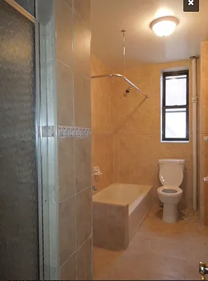 Rented by City Prime Commercial Realty  | media 4
