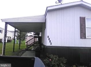 1165 Colony Dr, Coatesville, PA 19320
