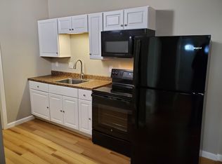 24 S Main St #B, Moosup, CT 06354