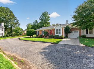 1326 Old Lenoir Rd NW, Hickory, NC 28601