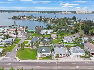15565 Gulf Blvd, Redington Beach, FL 33708