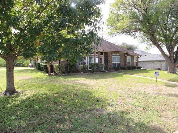 4th image of 306 Illinois Dr