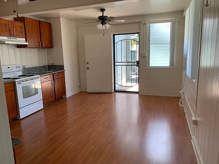 1469 Makiki St #3 — Photo 8