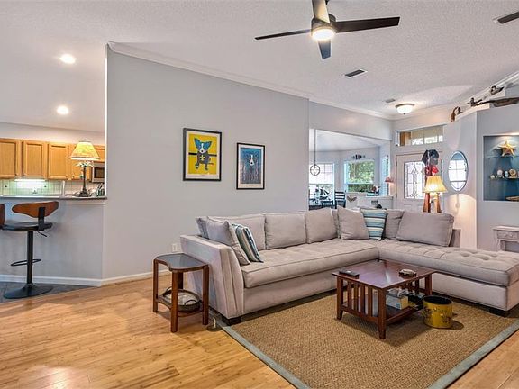 3rd image of 2818 Robert Oliver Ave