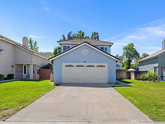 3rd image of 30945 Loma Linda Rd