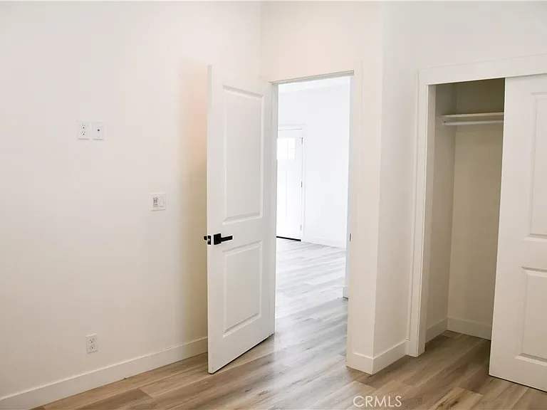 994 Valencia St #101 — Photo 19
