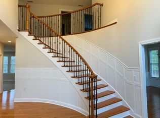 104 Tudor Pl, Daniels, WV 25832