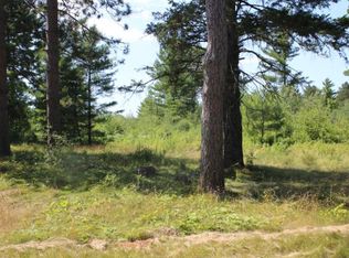 3711 Pine Grove Dr, Rhinelander, WI 54501