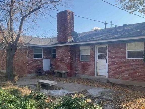 5th image of 426 Beals Pl
