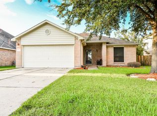 3903 Water Canyon Rd, Baytown, TX 77521