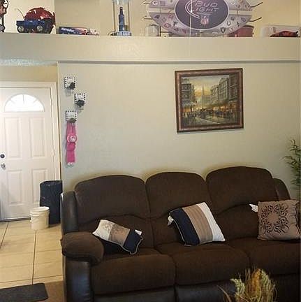 3rd image of 503 Jean Dr