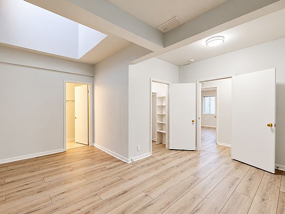 4th image of 1715 Webster St #101