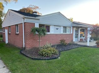 31039 Cherry Hill Rd, Westland, MI 48186