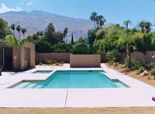 1060 E Alejo Rd, Palm Springs, CA 92262