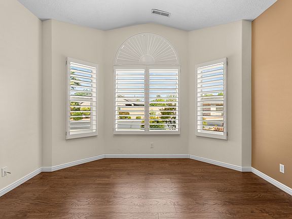 4th image of 1730 W Stonebridge Dr #61